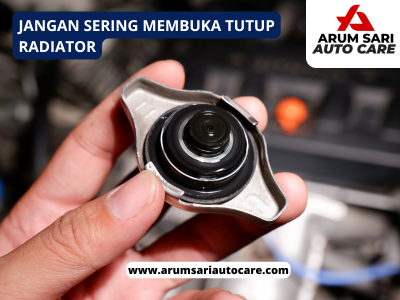 Membuka Tutup Radiator